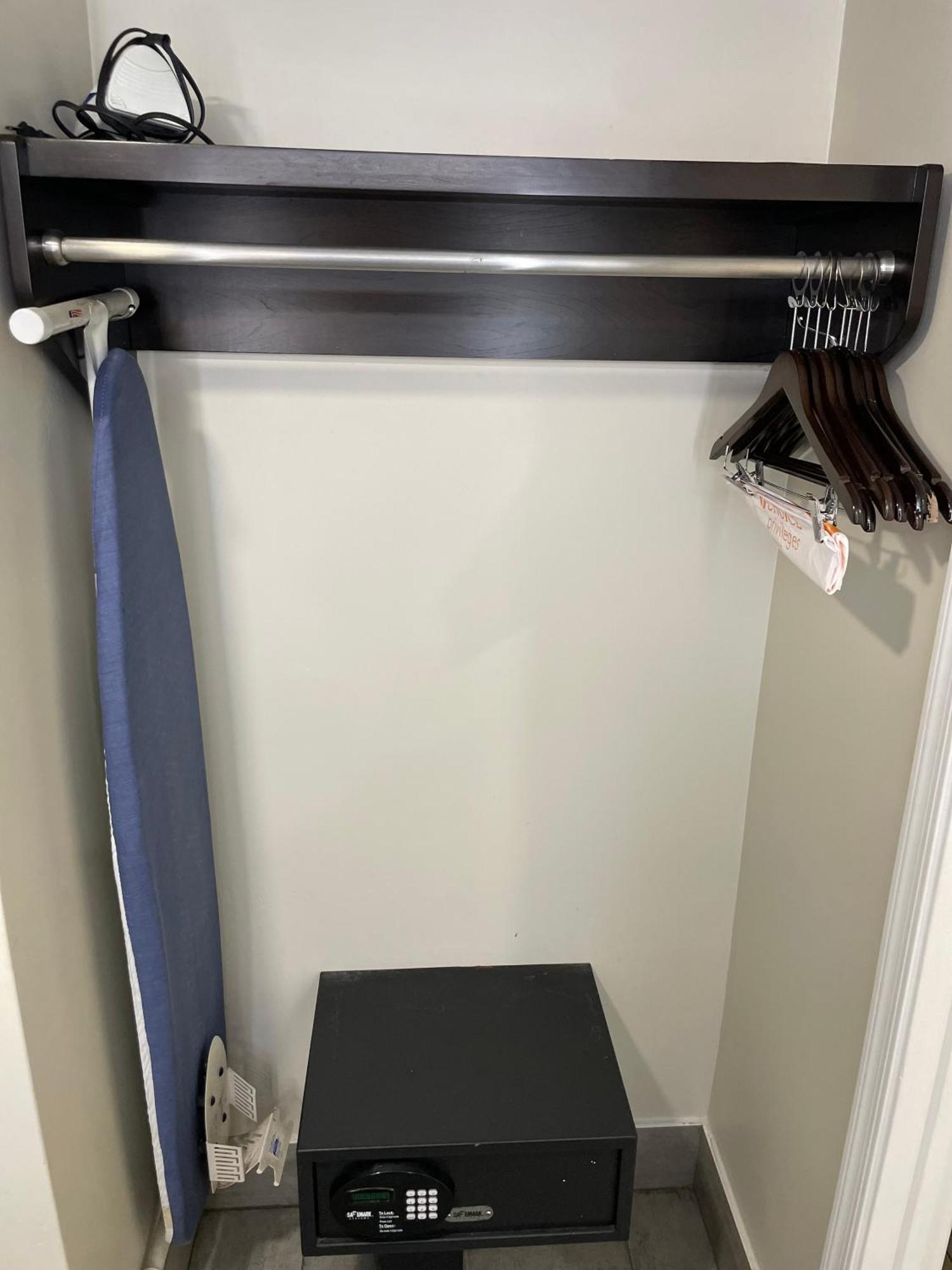 Quality Inn & Suites Goodyear - Phoenix West Buitenkant foto